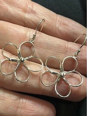 B6511 Sterling Silver IBB 925 Dangle Earrings Openwork Flower Floral 1.25" Drop